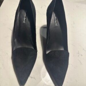 Black suede classy dress heels.